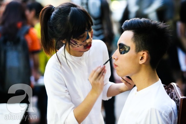 hóa trang Halloween