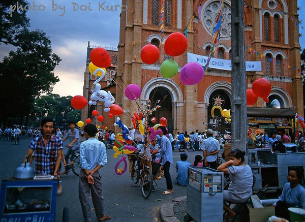 Sài Gòn những năm 90, rực rỡ sắc màu đẹp nôn nao...