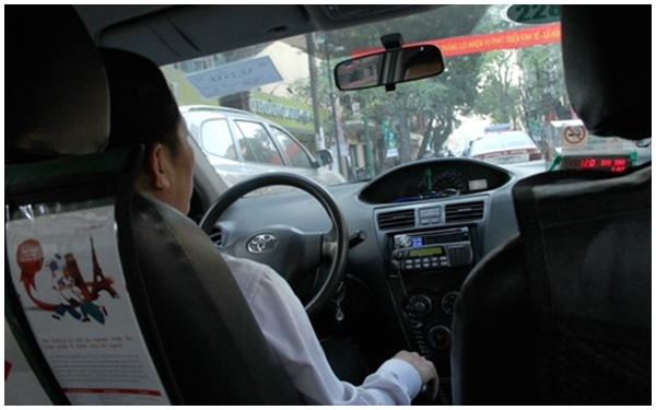 anh taxi yêu thương vợ