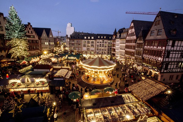 Những khu chợ Giáng sinh lung linh nhất thế giới 18