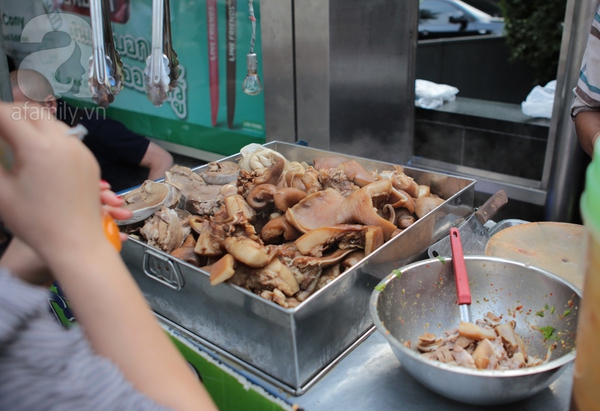 10 món ăn đường phố tuyệt ngon dưới 40 ngàn của Thái  2