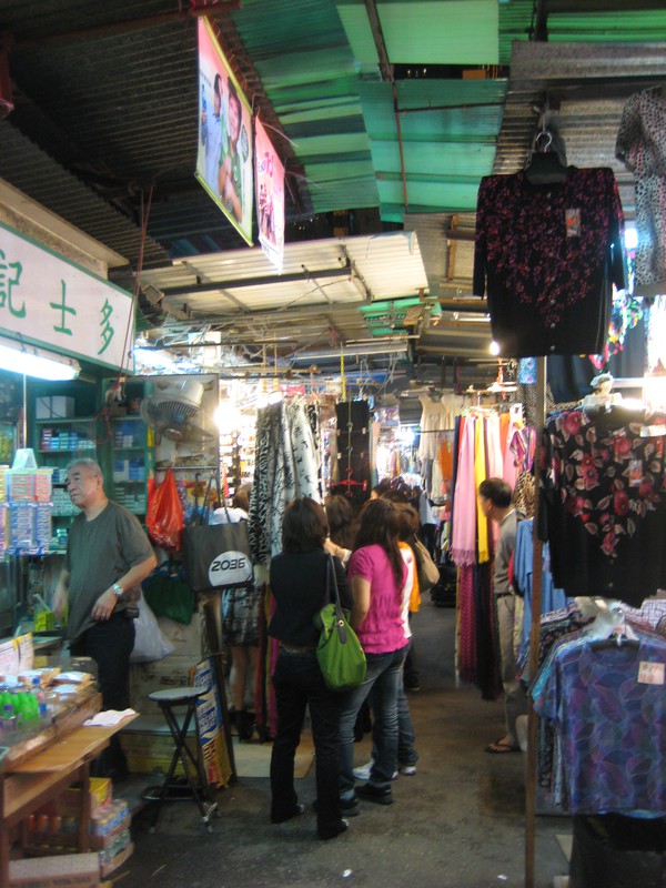 Những khu mua sắm “đốn tim” tín đồ shopping tại Hong Kong 6