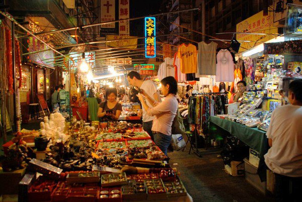Những khu mua sắm “đốn tim” tín đồ shopping tại Hong Kong 8