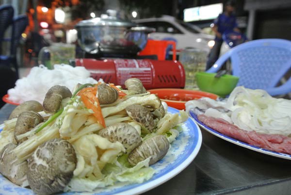 4 khu phố lẩu lý tưởng cho bữa tiệc cuối năm ở Sài Gòn 9