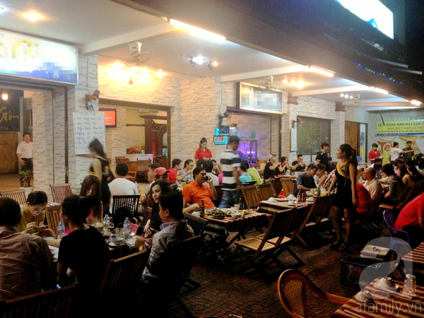 Những món ngon ở phố nhậu sang chảnh nhất Sài Gòn 6