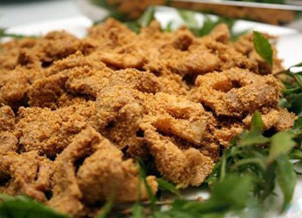 Độc đ&aacute;o m&oacute;n thịt lợn chua g&aacute;c bếp ở xứ Mường 3