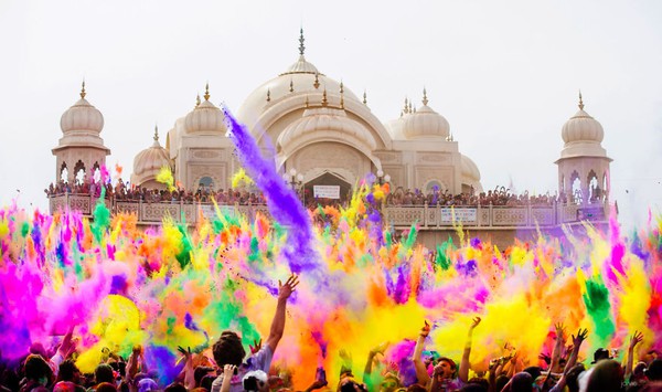 Những lễ hội màu sắc và rực rỡ nhất thế giới 5