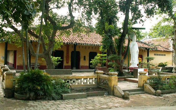 Đầu xuân hành hương qua 5 ngôi chùa trên 200 tuổi ở Sài Gòn 3