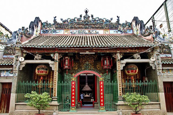 Đầu xuân hành hương qua 5 ngôi chùa trên 200 tuổi ở Sài Gòn 4