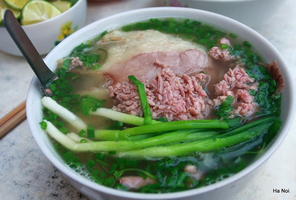 phở