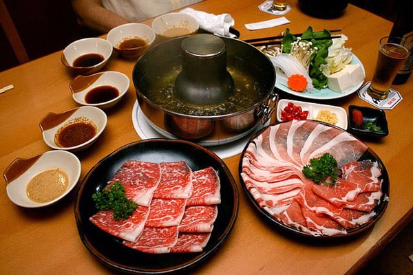 m&oacute;n nhật