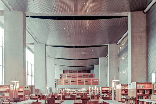 Ngắm những thư viện đẹp long lanh trên thế giới 5