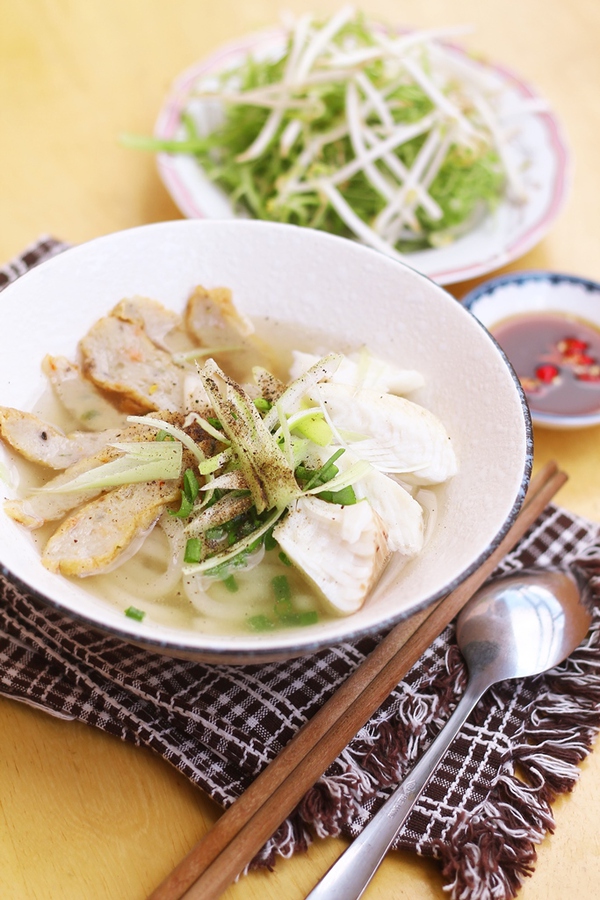 Món ngon cuối tuần: Bánh canh cá lóc 1