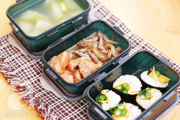 Đẹp mắt ngon miệng với hộp cơm văn ph&ograve;ng giản tiện 1