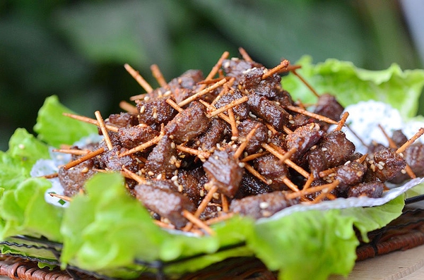 Bò chiên tẩm vừng càng ăn càng thích 12