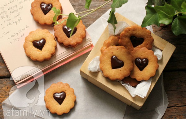 Bánh quy kẹp chocolate ngon đẹp cho dịp Valentine 1