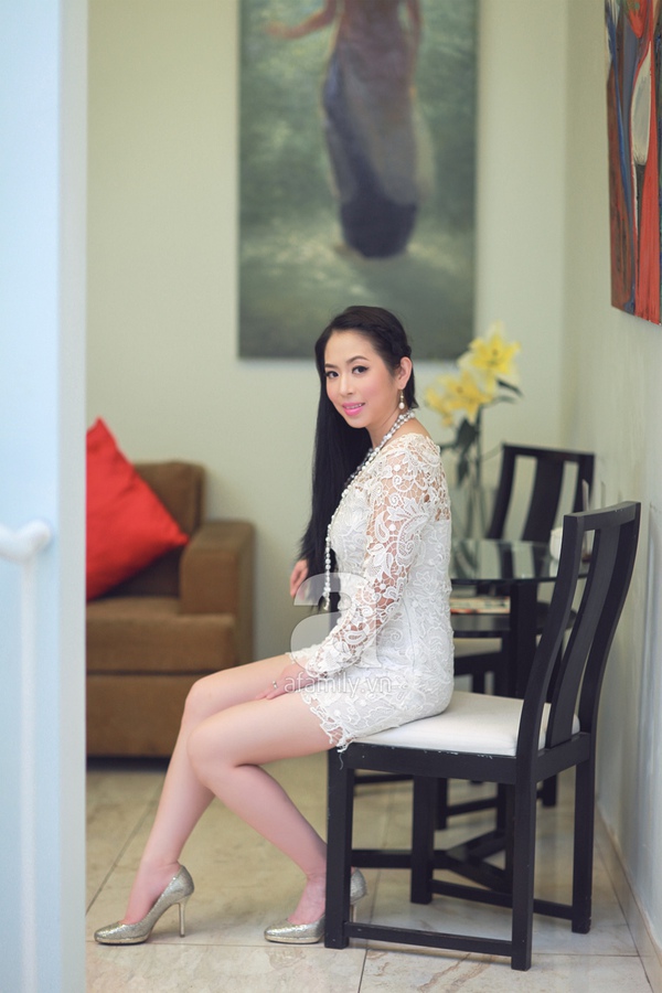 Thùy Linh - Quý cô 33 tuổi 