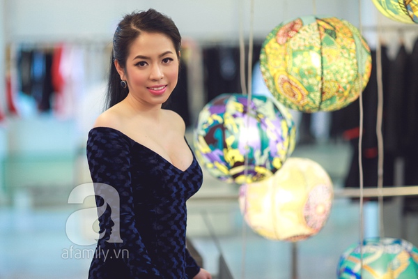 Thùy Linh - Quý cô 33 tuổi Thùy Linh - Quý cô 33 tuổi