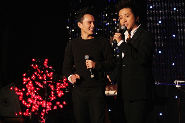 Mỹ Linh tiếp tục 