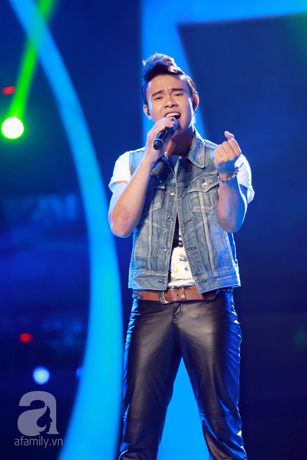 Vietnam Idol loại thẳng tay 2 thí sinh 9