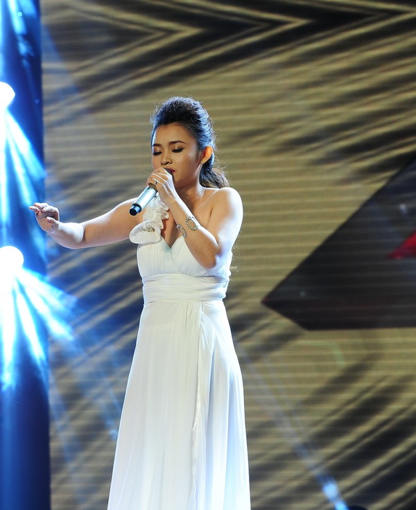 X-Factor Việt: Các cô gái dưới 25 tuổi đua tranh quyết liệt 8