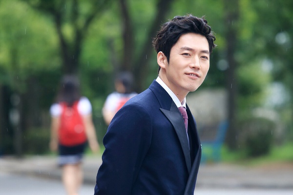 Jang Hyuk trở lại đóng phim cổ trang sau 4 năm 2