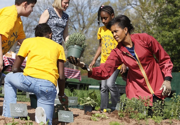 Michelle Obama dạy con.