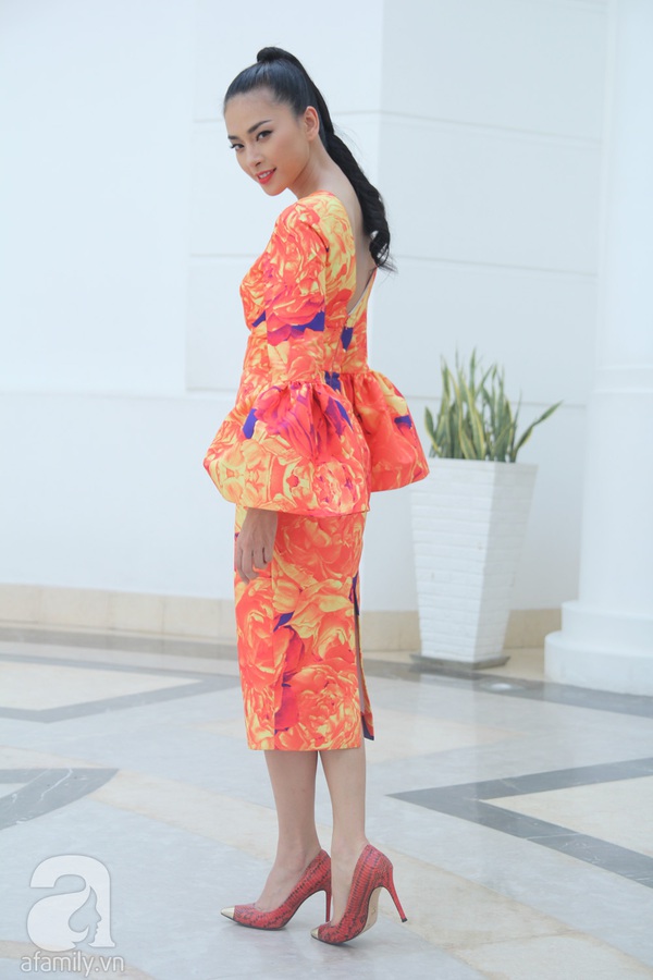 Ngô Thanh Vân đẹp hút hồn với váy cam nổi bật 5