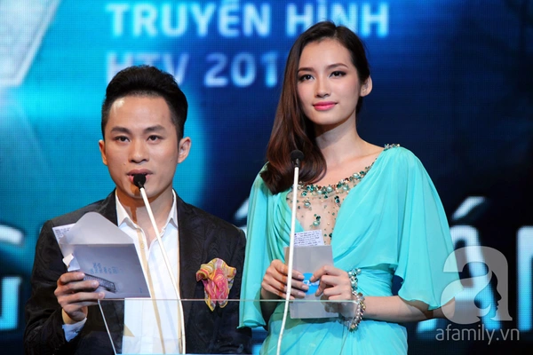 Hoài Linh đoạt cú đúp tại HTV Awards 2013 6