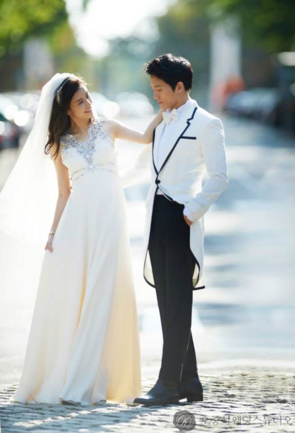 Trọn bộ ảnh cưới đẹp như mơ của Lee Bo Young – Ji Sung 4