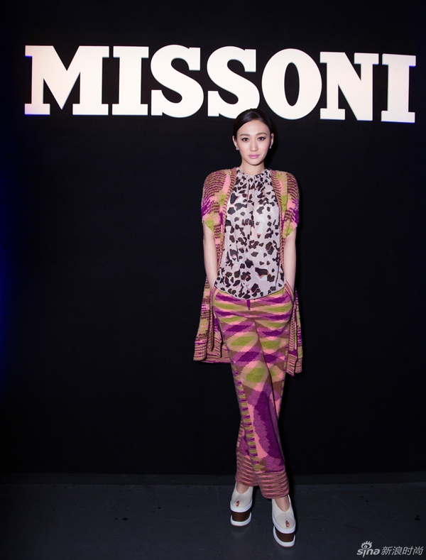 Người đẹp U60 - Dương Tử Quỳnh nổi bật tại Milan Fashion Week  15