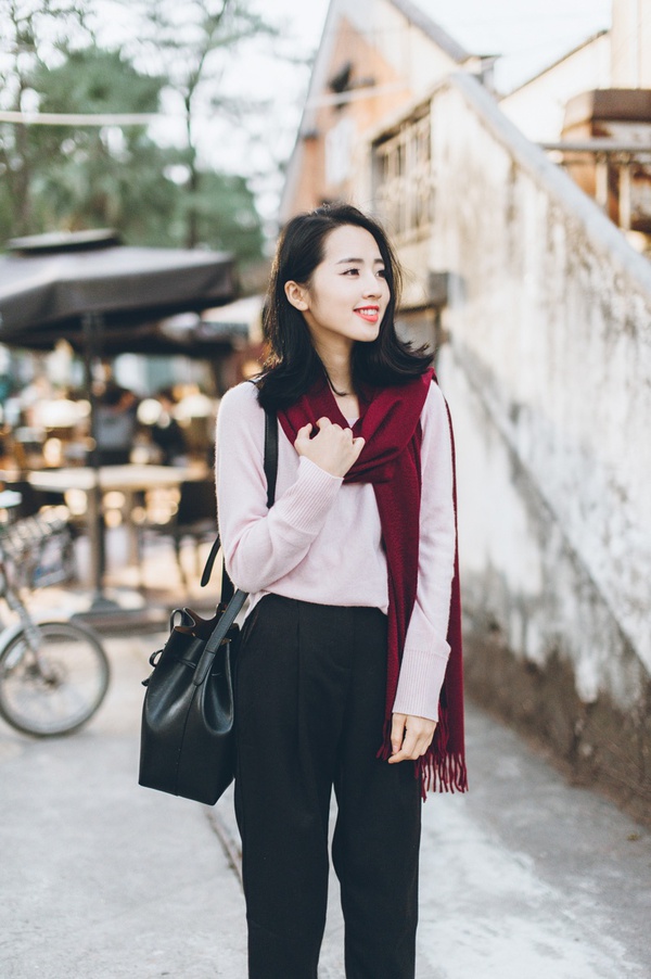 Phái đẹp châu Á trẻ trung, ấm áp với street style sắc màu Giáng Sinh 11