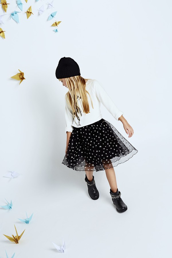 Chọn đồ sành điệu cho bé với lookbook cuối năm của Zara, H&M... 15