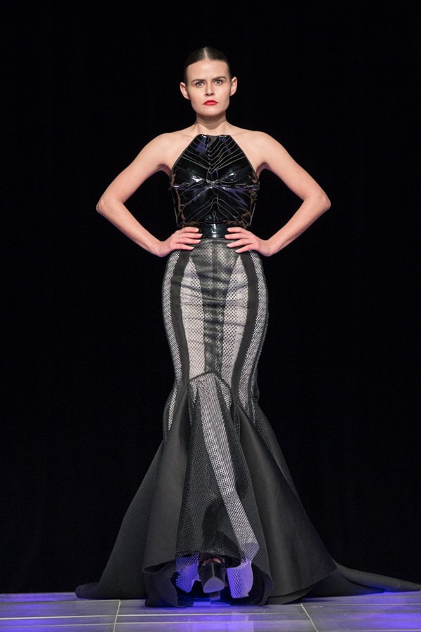 Tuyết Lan làm vedette trong show của Lý Quí Khánh tại New York Fashion Week 2015 34