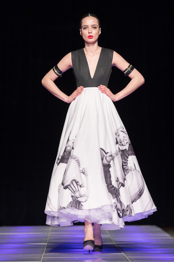 Tuyết Lan làm vedette trong show của Lý Quí Khánh tại New York Fashion Week 2015 37