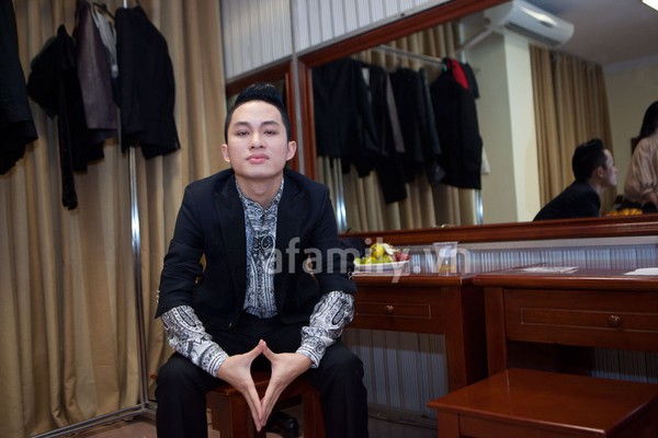 Mỹ Linh t&oacute;c d&agrave;i xinh đẹp 