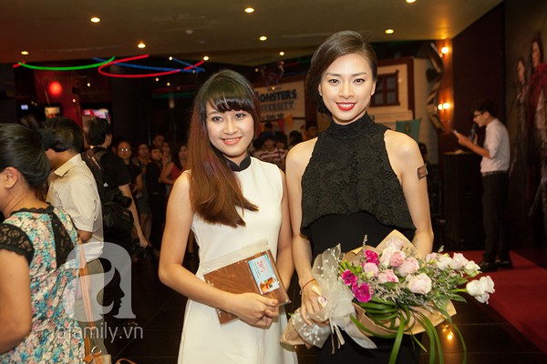 Hương Giang Idol - Ngô Thanh Vân đọ sắc với đỏ - đen 8 Hương Giang Idol - Ngô Thanh Vân đọ sắc với đỏ - đen 8