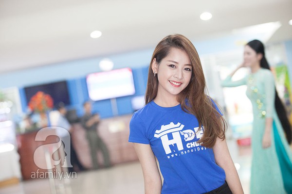 Hoa hậu Ngọc Anh xinh xắn trong tà áo dài xanh 8
