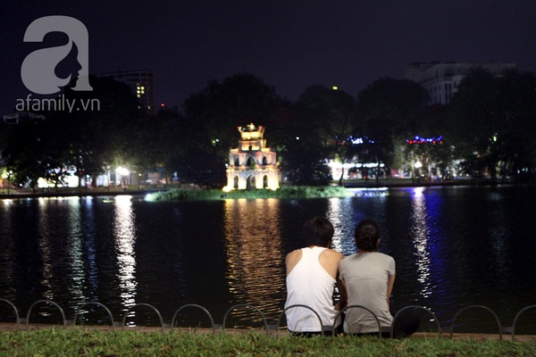 Mưa về, H&agrave; Nội 