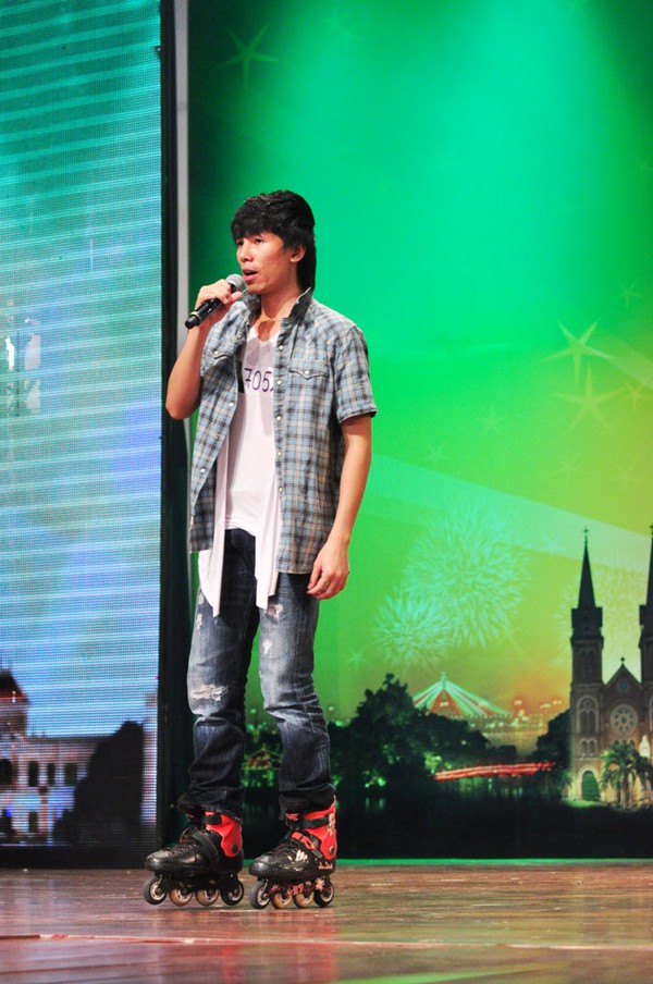 Gi&aacute;m khảo VN's Got Talent cười chảy nước mắt 5