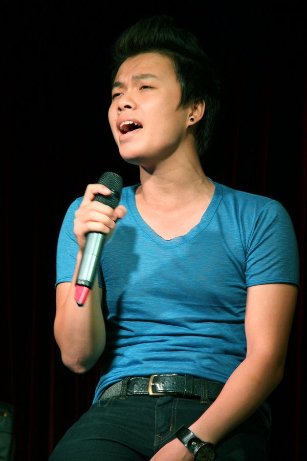 Liveshow 9 The Voice: Hương Tr&agrave;m thử sức với nhạc Trịnh 1