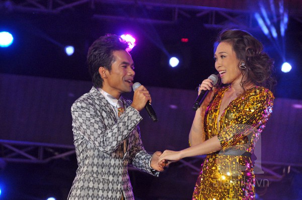 Ya Suy trở thành Quán quân Vietnam Idol 2012 32