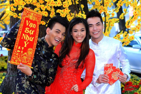 Ngắm Phương Vy 
