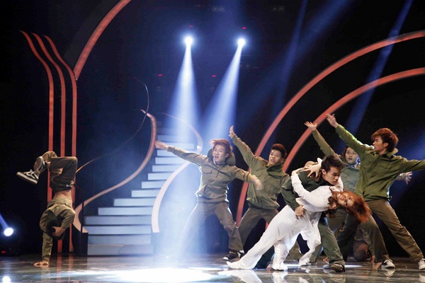 T&agrave;i năng nh&iacute; &ldquo;khuynh đảo&rdquo; b&aacute;n kết 6 Got Talent 11
