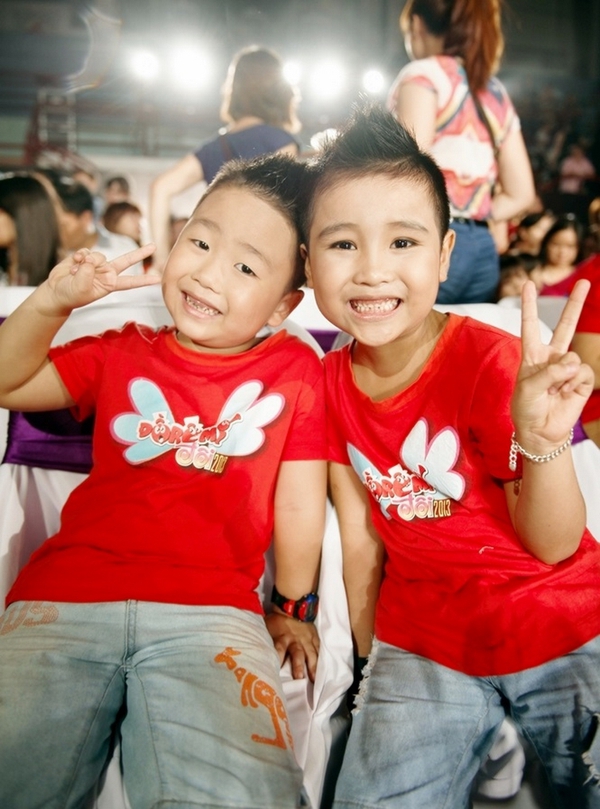 Gặp gỡ 2 Quán quân dễ thương của Đồ Rê Mí 2013 1 Gặp gỡ 2 Quán quân dễ thương của Đồ Rê Mí 2013 1