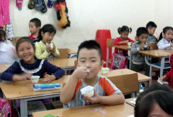 Gặp gỡ 2 Quán quân dễ thương của Đồ Rê Mí 2013 3 Gặp gỡ 2 Quán quân dễ thương của Đồ Rê Mí 2013 3
