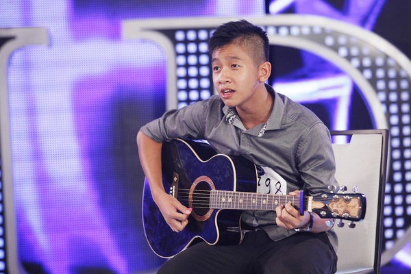 Vietnam Idol 2013: Thí sinh... quỳ lạy giám khảo vẫn bị đánh rớt 6