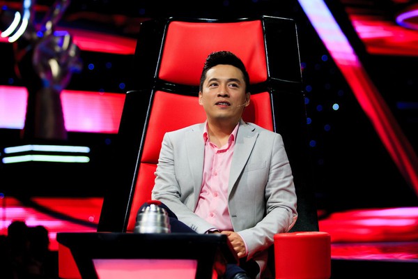 Lam Trường xấu hổ vì bị thí sinh The Voice Kids... nhận nhầm 3