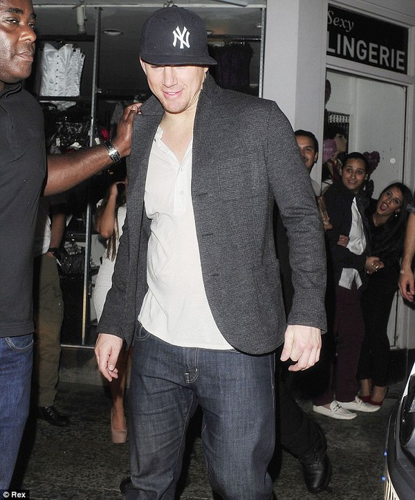Con gái Channing Tatum lần đầu xuất hiện trước công chúng 5 Con gái Channing Tatum lần đầu xuất hiện trước công chúng 5
