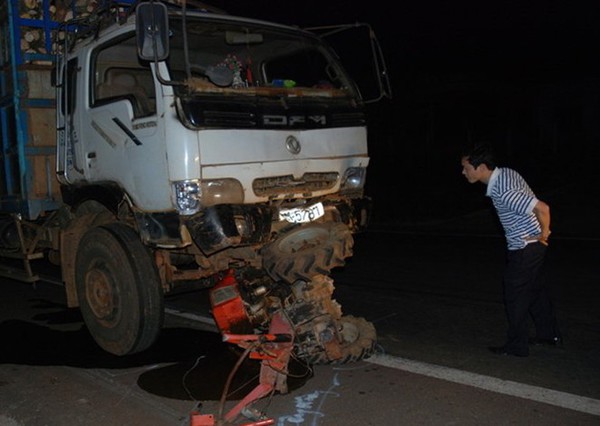 ​Tai nạn giao thông thảm khốc, 5 người chết, 9 bị thương